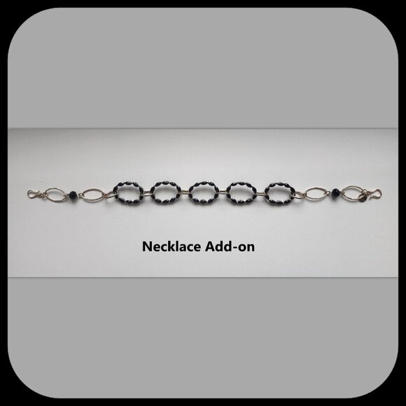 STELLA & DOT || 16” Black & Gold Necklace (3-pc) - Picture 8 of 8